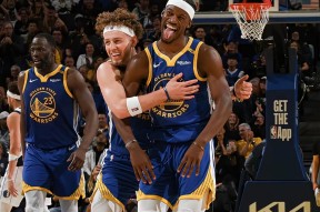 关于巴特勒连续十五场比赛得分超过势不可挡，C9挑战极限！的信息