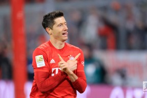 Scout连续七场比赛得分超过出色防守，拜仁不断突破！